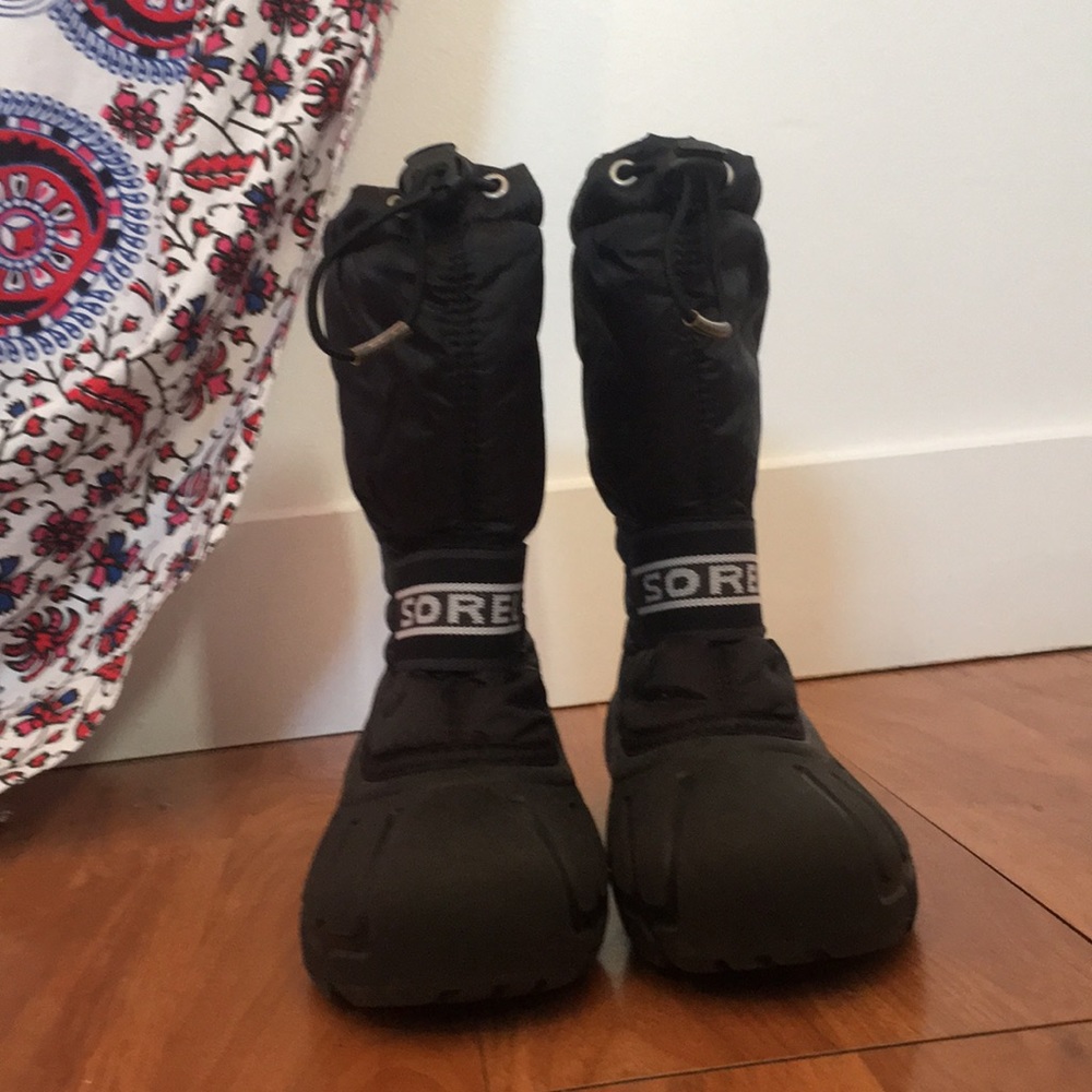 Black Sorel Winter Boots size 3
